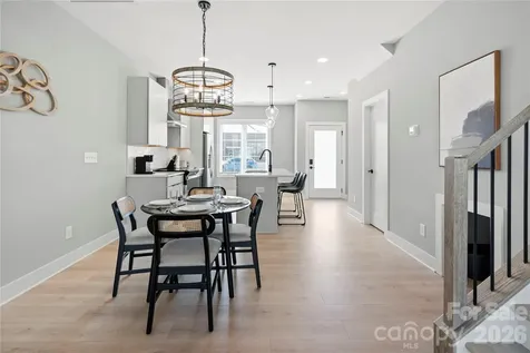 242 Freeland Lane Charlotte NC 28217