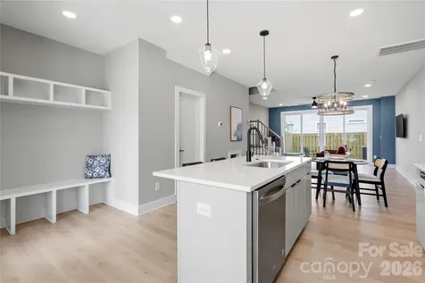 242 Freeland Lane Charlotte NC 28217