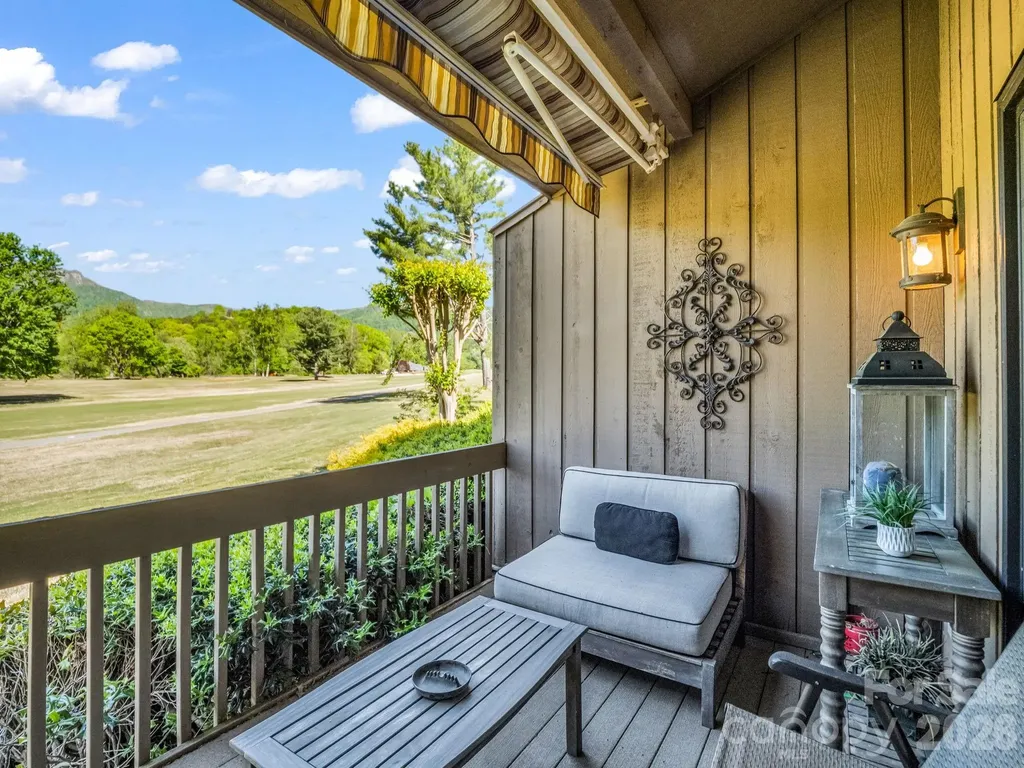 182 W Lake Drive S Lake Lure NC 28746