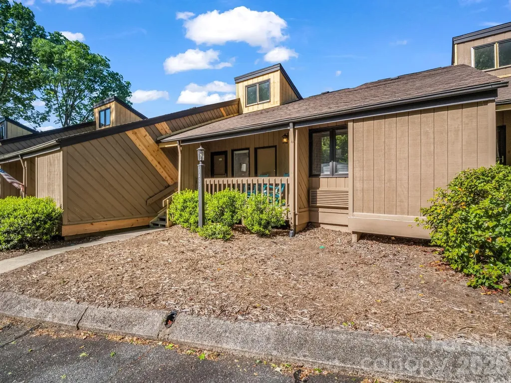 182 W Lake Drive S Lake Lure NC 28746