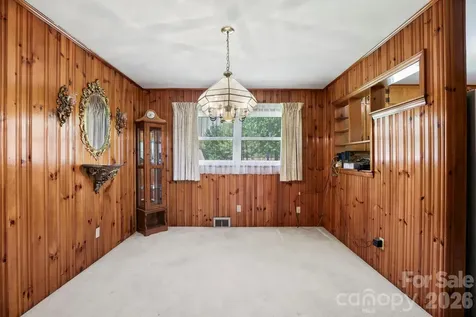 41 Hartshorn Drive Candler NC 28715