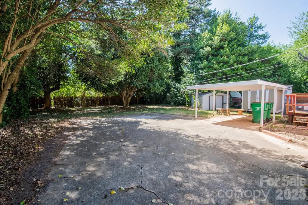 3037 Marlowe Avenue Charlotte NC 28208