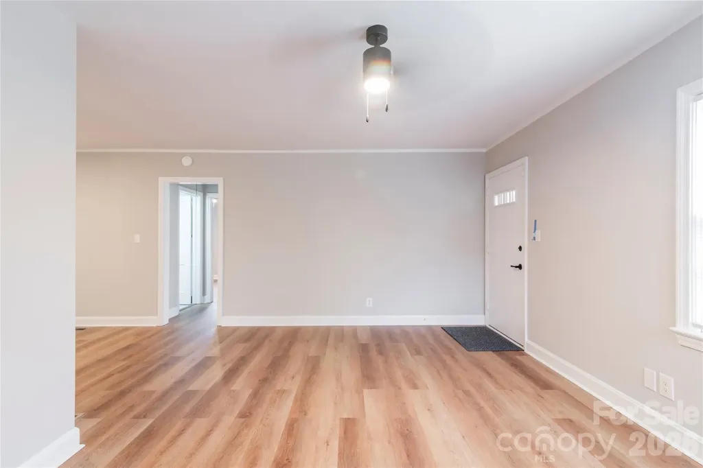 3037 Marlowe Avenue Charlotte NC 28208