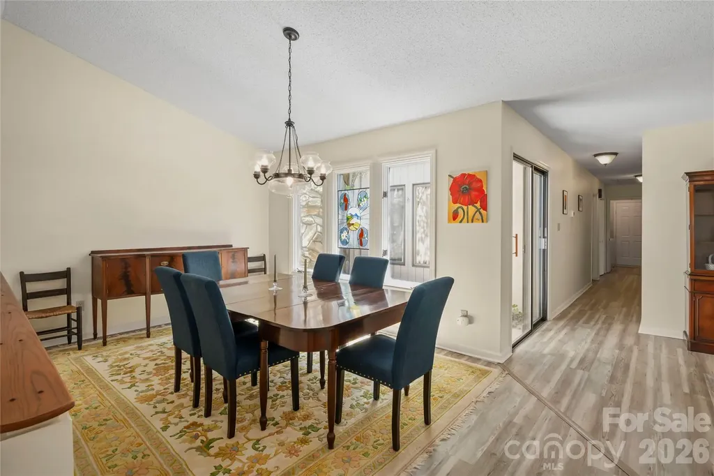 109 Clubwood Court Asheville NC 28803