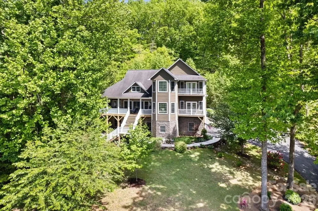 1307 Golf Course Road Old Fort NC 28762