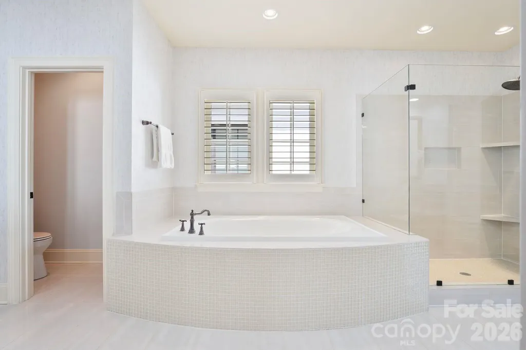 4315 Calvet Court Charlotte NC 28210
