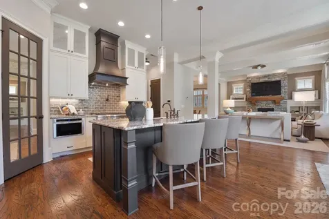 4315 Calvet Court Charlotte NC 28210