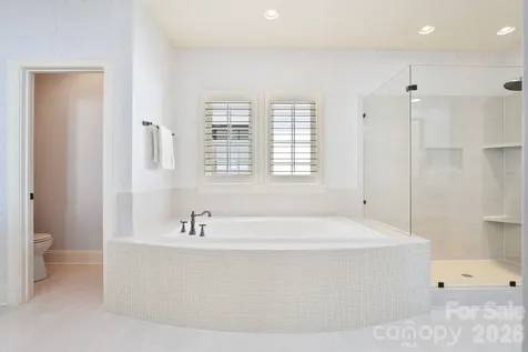 4315 Calvet Court Charlotte NC 28210