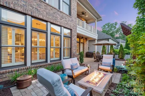 4315 Calvet Court Charlotte NC 28210