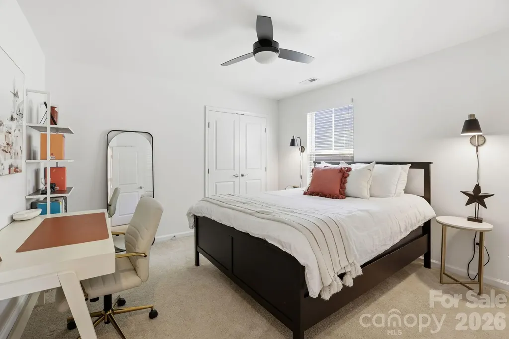 1819 Fleetwood Drive Charlotte NC 28208