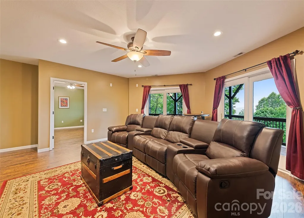 72 Tadpole Lane Waynesville NC 28785
