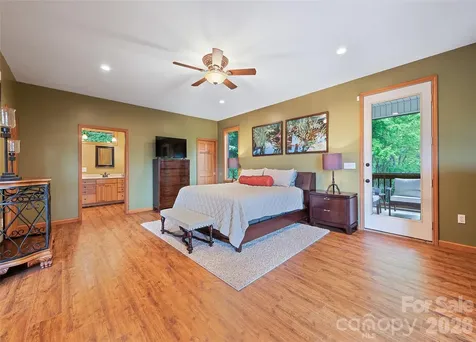 72 Tadpole Lane Waynesville NC 28785