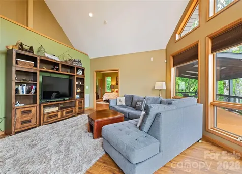 72 Tadpole Lane Waynesville NC 28785