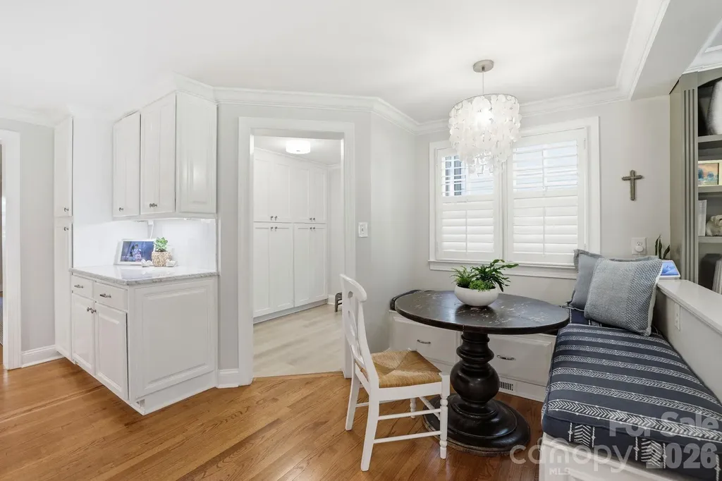 2927 Somerset Drive Charlotte NC 28209