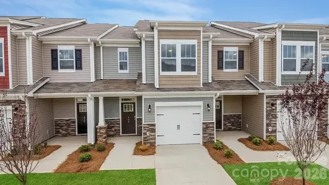 380 Creekview Road Hendersonville NC 28792