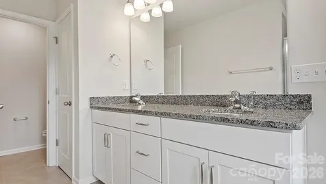 380 Creekview Road Hendersonville NC 28792