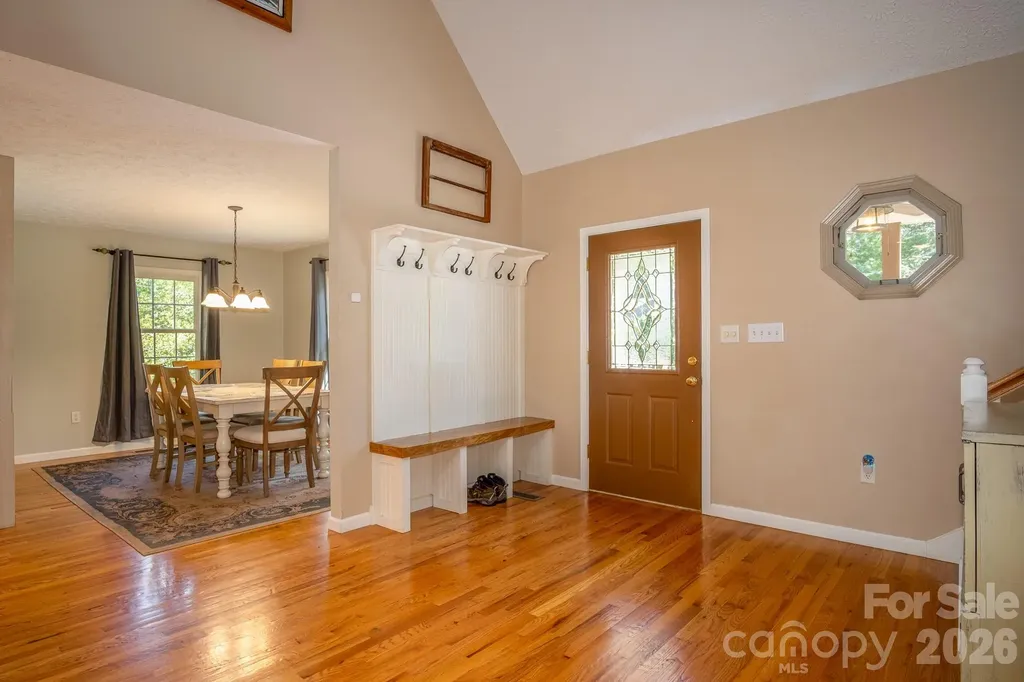 17 Squires Lane Candler NC 28715