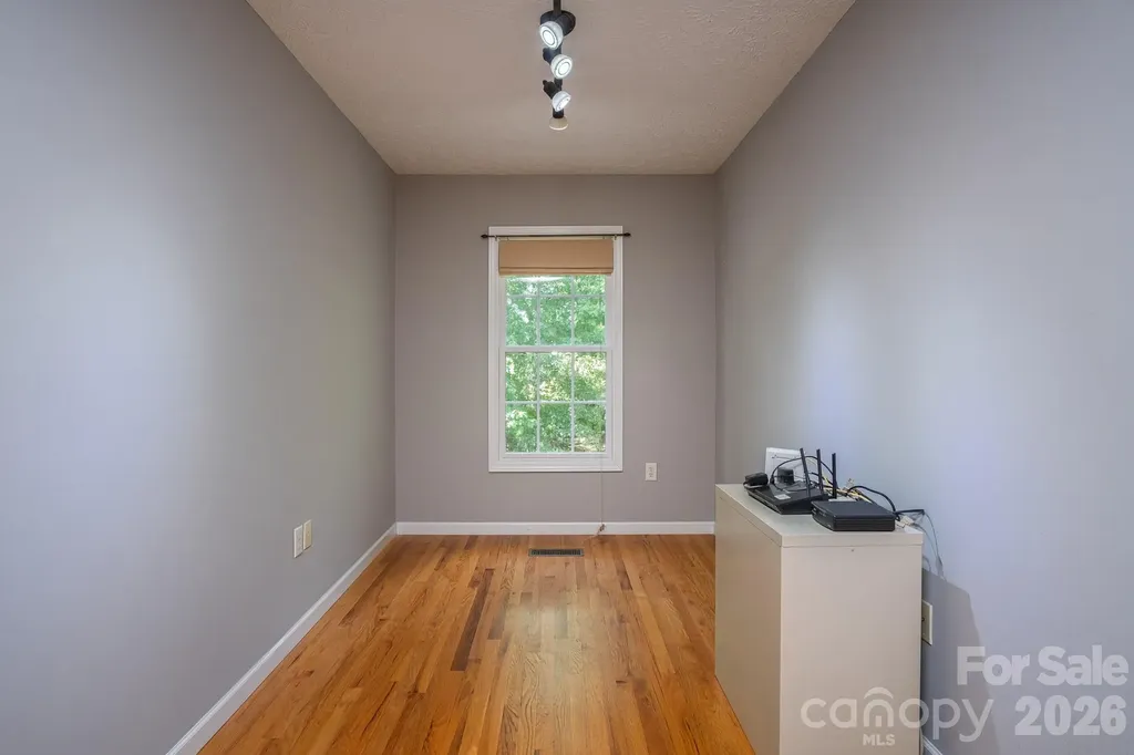 17 Squires Lane Candler NC 28715