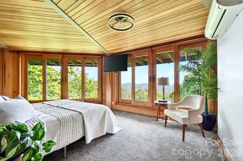 106 Windy Gap Road Asheville NC 28804