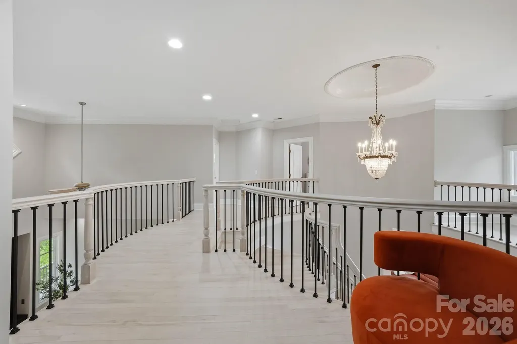 1120 Chollywood Drive Charlotte NC 28211