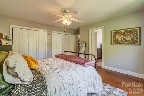 20 Plemmons Street Asheville NC 28806