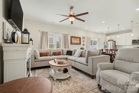 309 Fairchild Way Albemarle NC 28001