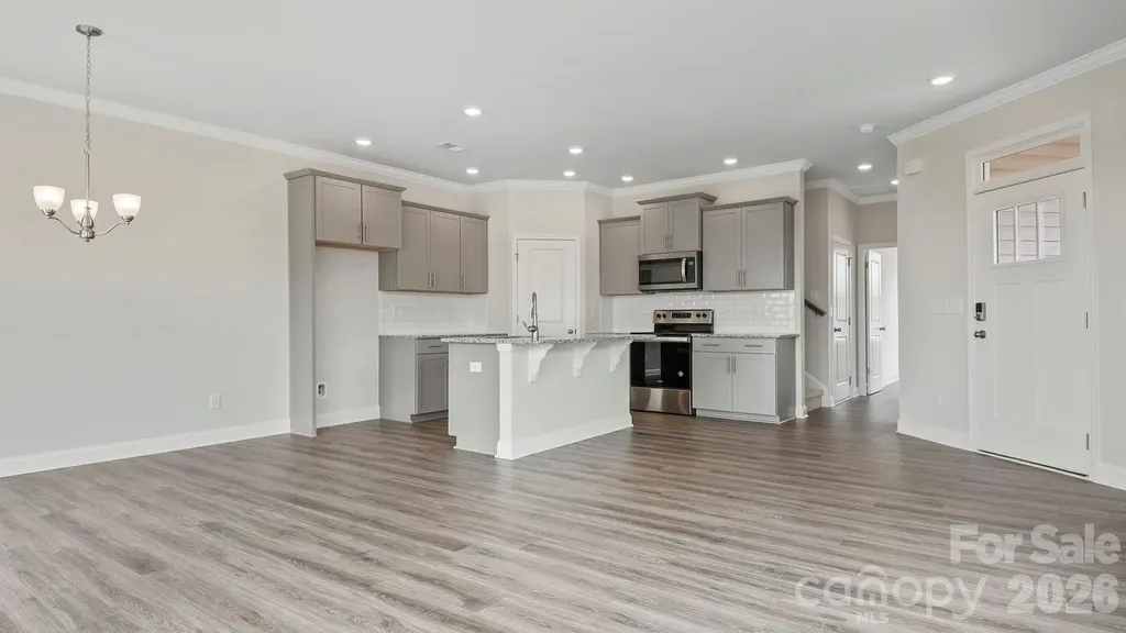 388 Creekview Road Hendersonville NC 28792