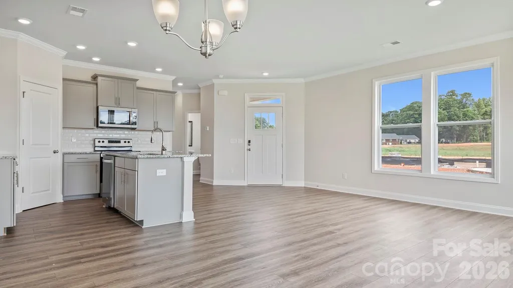 388 Creekview Road Hendersonville NC 28792