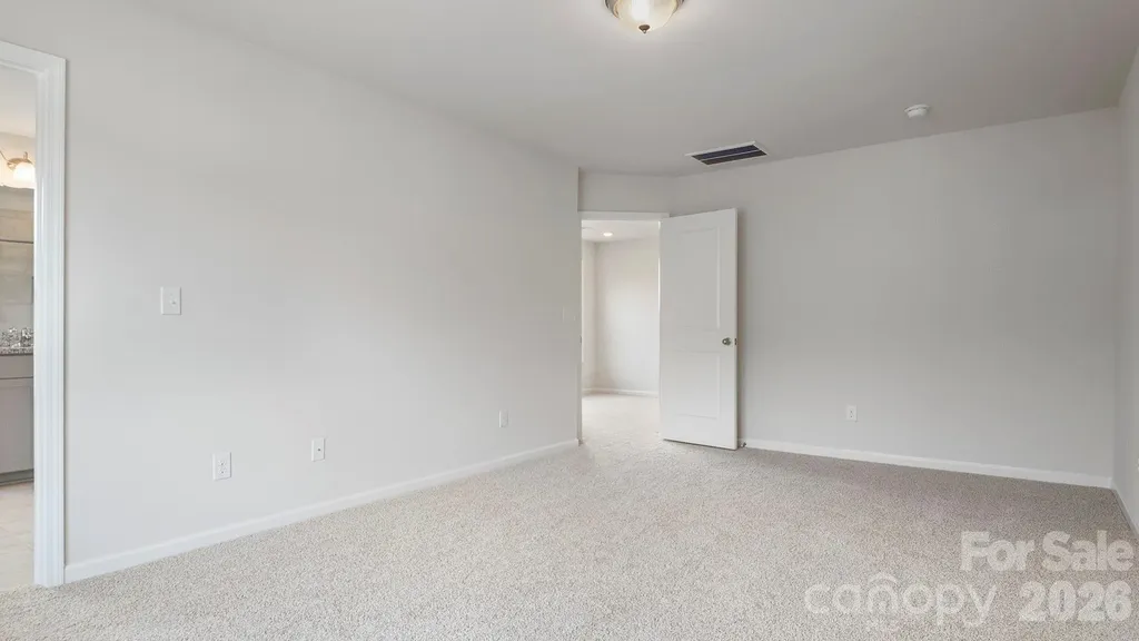 388 Creekview Road Hendersonville NC 28792
