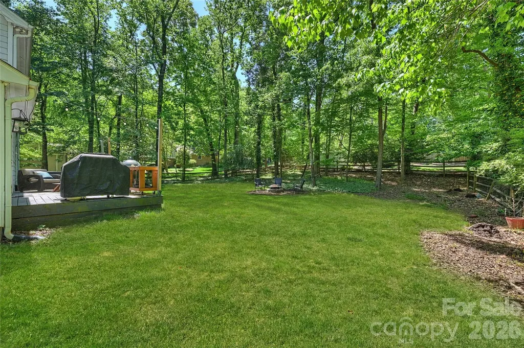 5525 Lancelot Drive Charlotte NC 28270