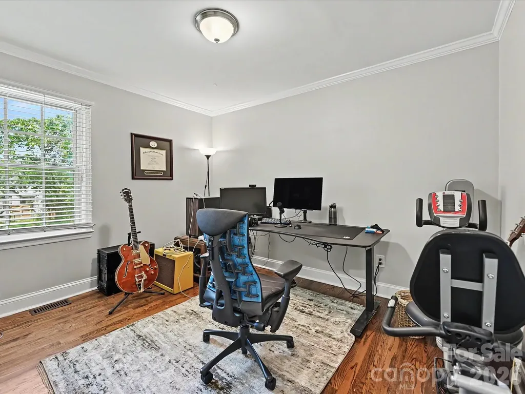 115 N Gardner Avenue Charlotte NC 28216