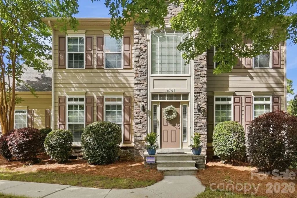 10706 Anglesey Court Charlotte NC 28278
