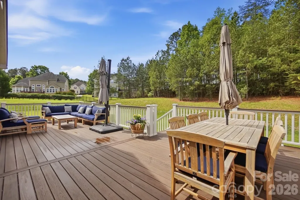 10706 Anglesey Court Charlotte NC 28278