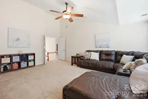 10706 Anglesey Court Charlotte NC 28278