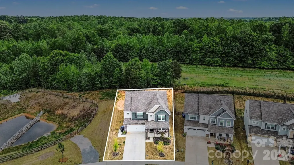 378 Kennerly Center Drive Mooresville NC 28115