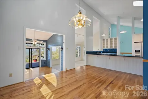 110 Crestwood Road Asheville NC 28804