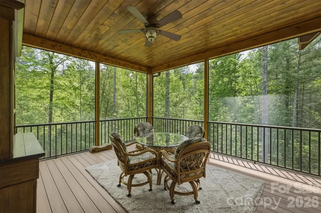 5613 Rocky Falls Lane Lenoir NC 28645