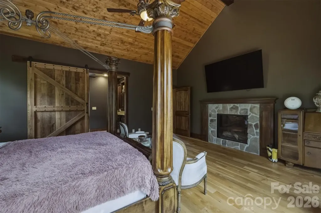 5613 Rocky Falls Lane Lenoir NC 28645