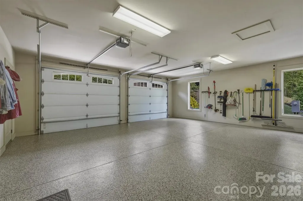 5613 Rocky Falls Lane Lenoir NC 28645