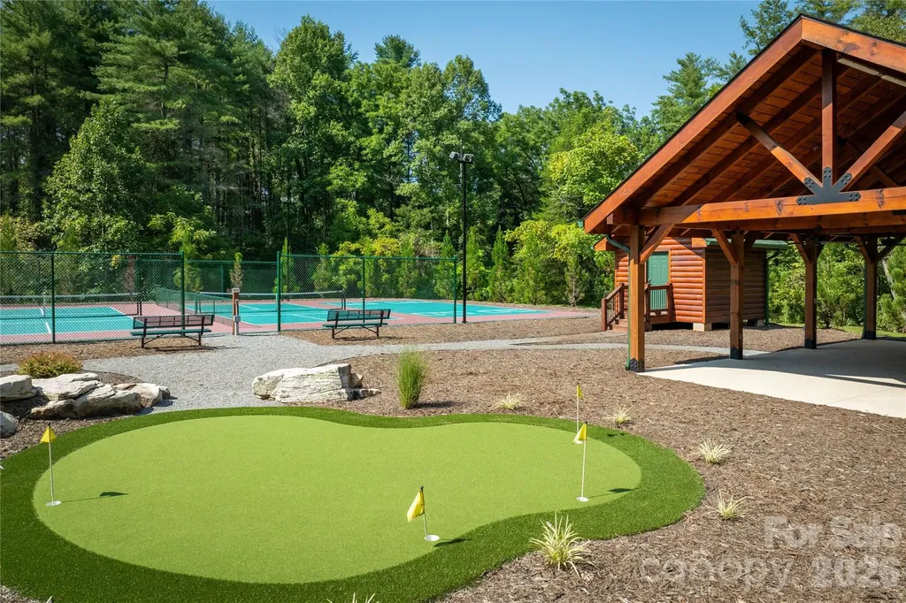 5613 Rocky Falls Lane Lenoir NC 28645