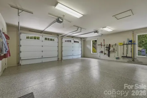 5613 Rocky Falls Lane Lenoir NC 28645