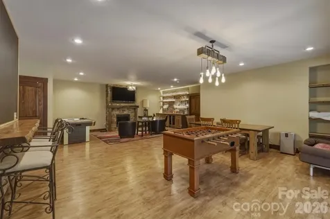 5613 Rocky Falls Lane Lenoir NC 28645