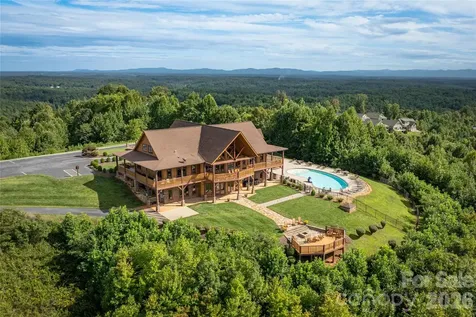 5613 Rocky Falls Lane Lenoir NC 28645