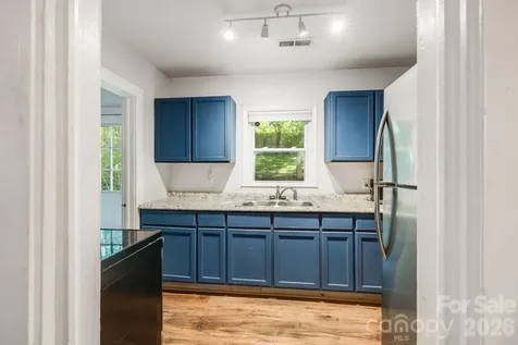 1148 Charlotte Highway Fairview NC 28730