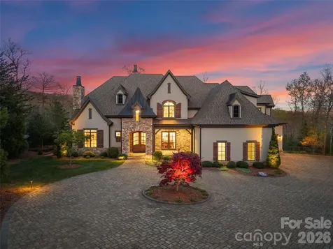 1925 White Tree Trail Arden NC 28704