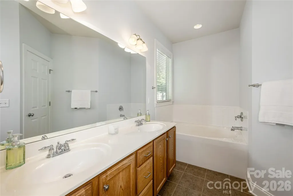 5 Hoolet Court Biltmore Lake NC 28715