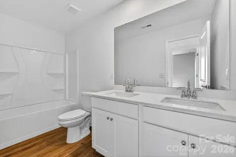 8113 Old Dowd Road Charlotte NC 28214