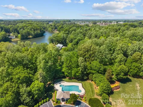 125 Sundown Cove Drive Mooresville NC 28117