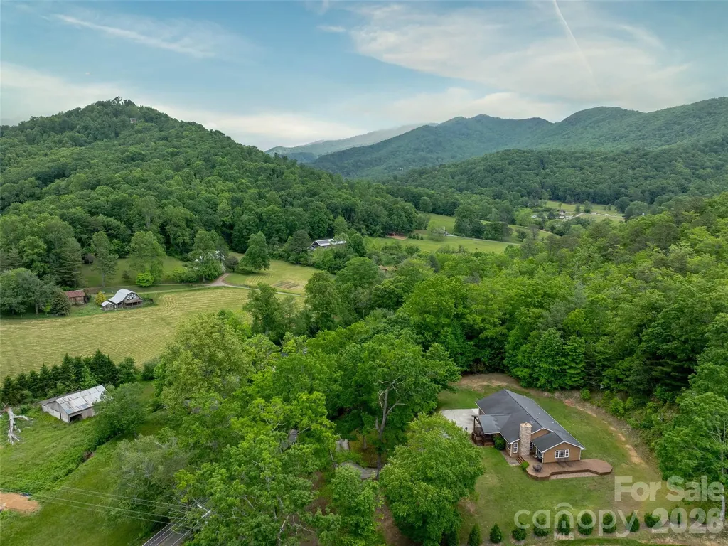 609 N Fork Road Black Mountain NC 28711