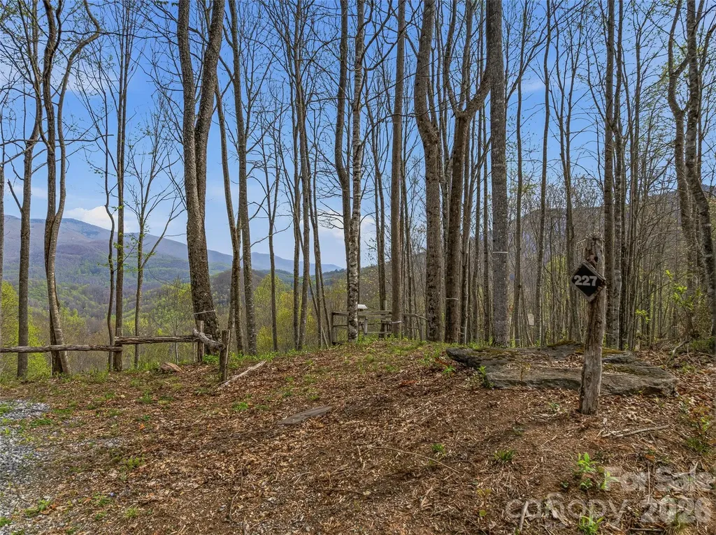#227 Flying Dutchman Road Sylva NC 28779